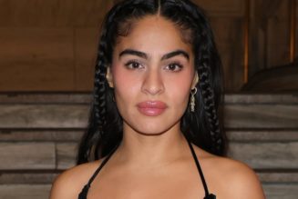 Jessie Reyez Readies New Album With Sixth Single, "PSILOCYBIN & DAISIES"