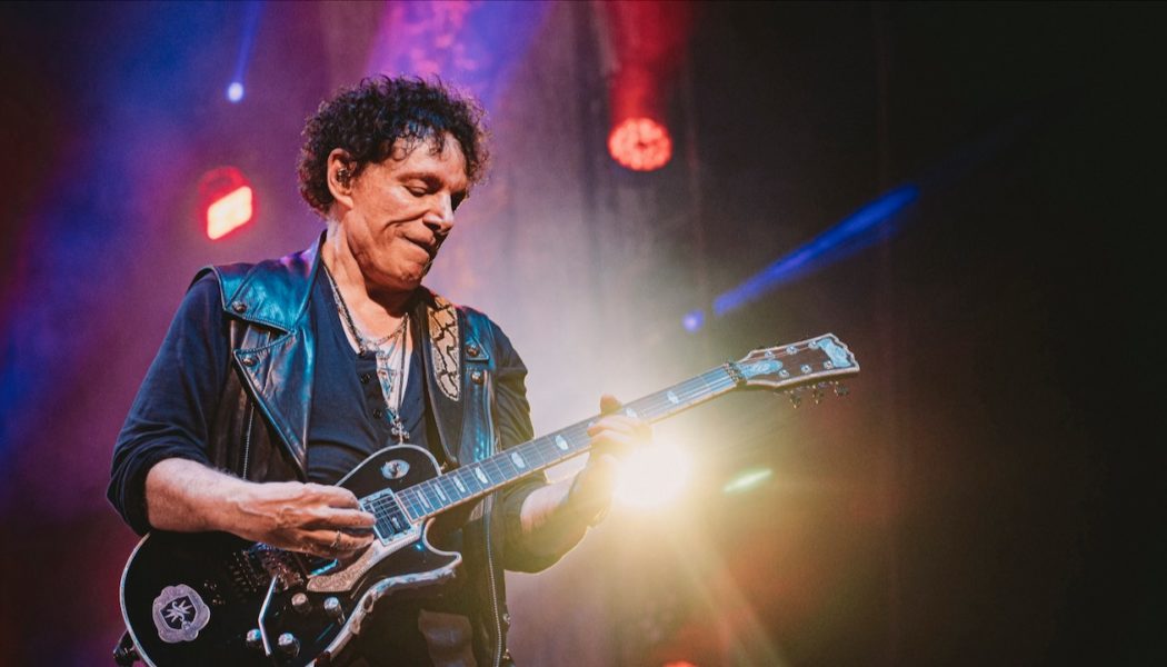 Journey cancel concert midway through “Don’t Stop Believin’” due to electrical fire