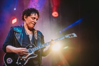 Journey cancel concert midway through “Don’t Stop Believin’” due to electrical fire