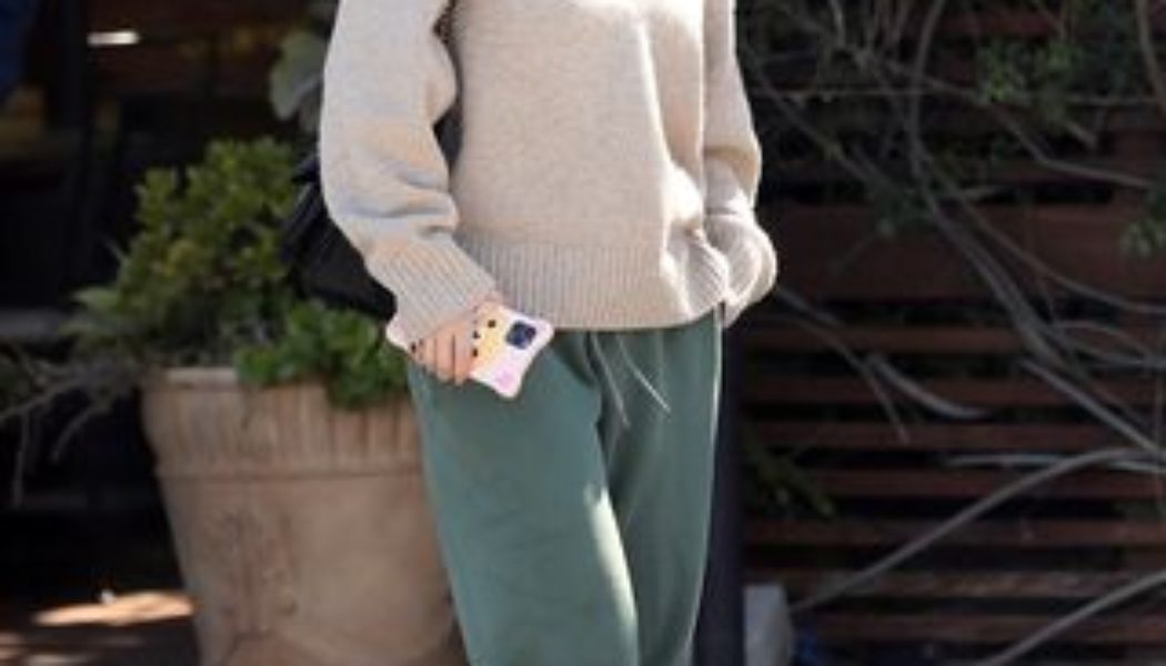 Mikey Madison Just Wore the Reformation Basic Every Smart Shopper Owns