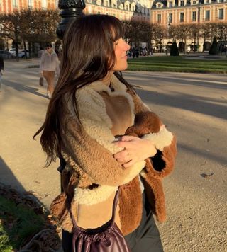 @dianekari with glossy brown hair