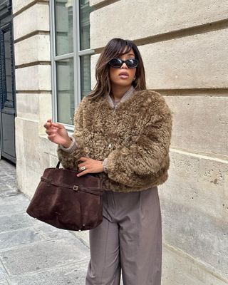 @slipintostyle with chocolate brown hair