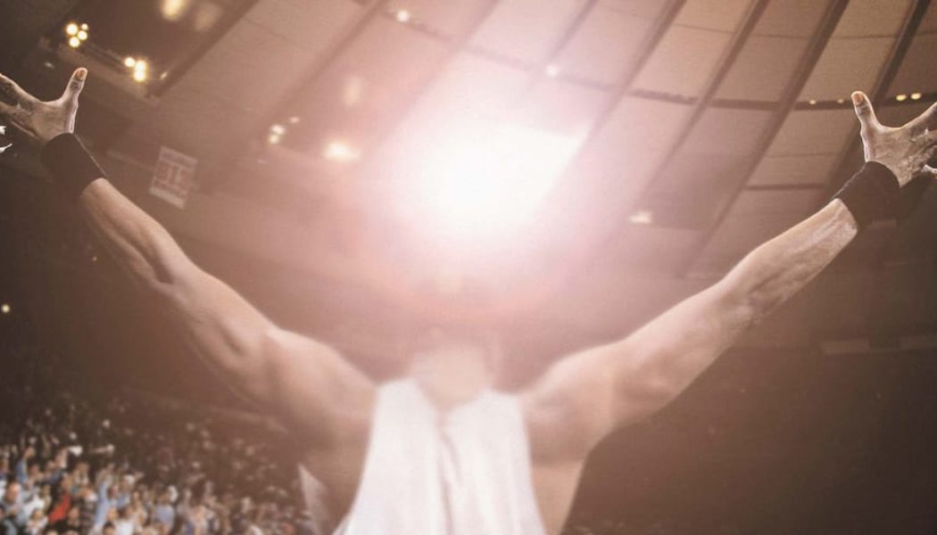 Paul Pfeiffer Unpacks Society's Obsession with Celebrity and Spectacle in Guggenheim Bilbao Survey