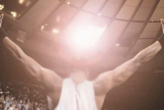 Paul Pfeiffer Unpacks Society's Obsession with Celebrity and Spectacle in Guggenheim Bilbao Survey