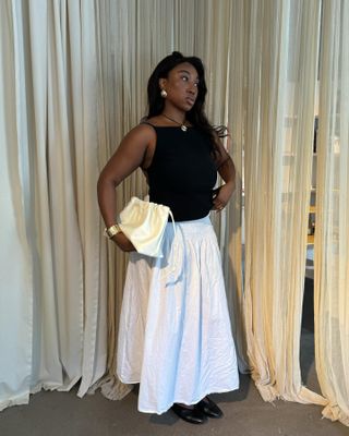 Influencer wears a drop waist skirt