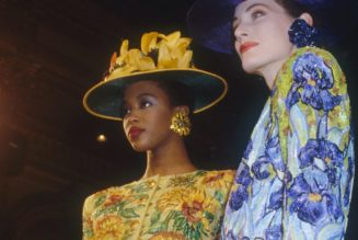 The Louvre-Lens Asks "What Do Artists Wear?"