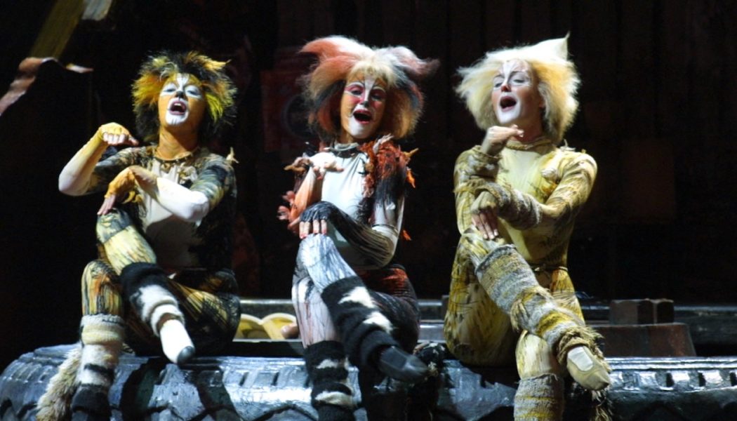 Trump wants to stage "non-woke" musicals like Cats at Kennedy Center