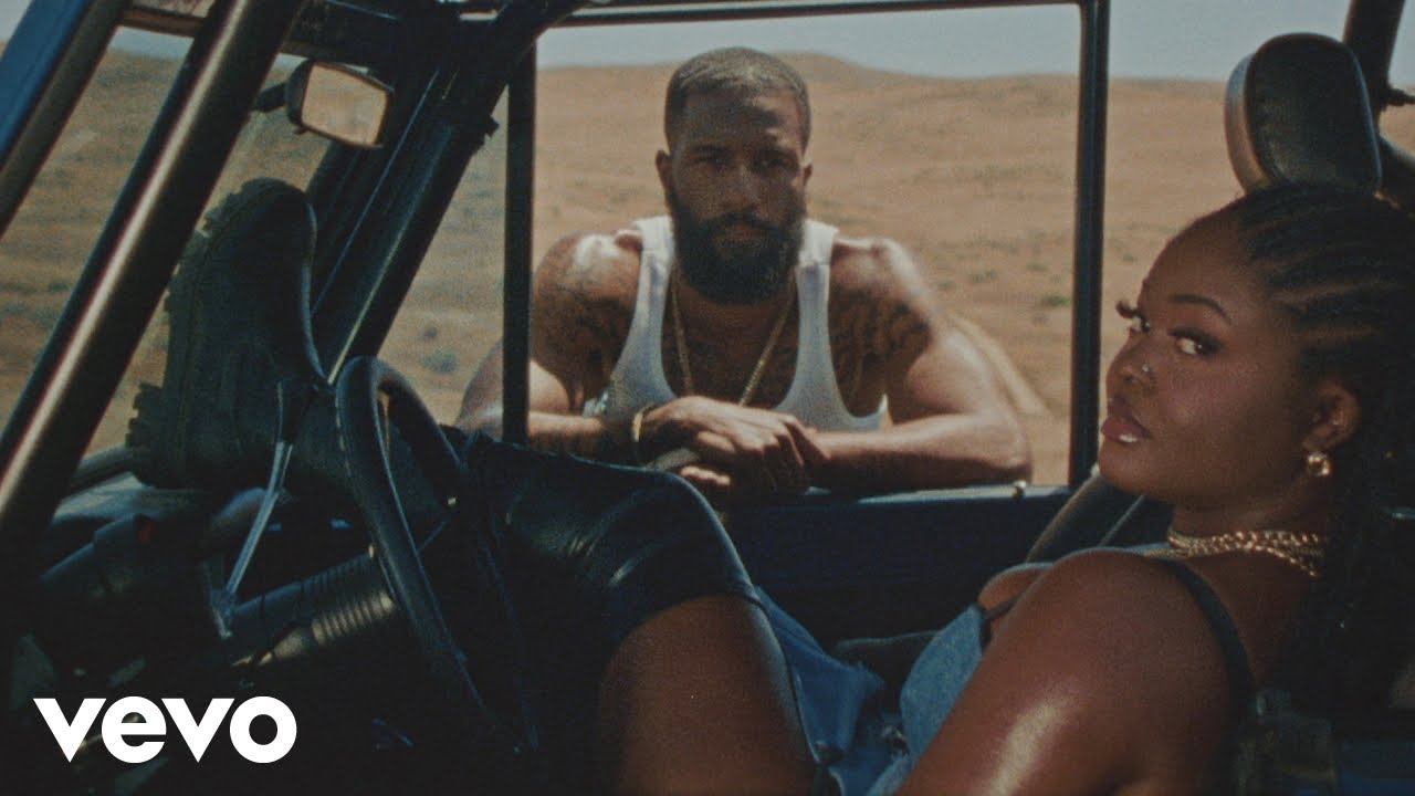 Aqyila - Bloom (Official Video) - YouTube