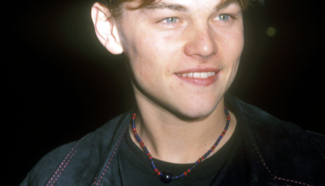 Alert Your Hairstylist: The '90s-Inspired Heartthrob Bob Is Making A 2025 Comeback