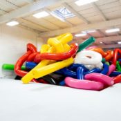 Cj Hendry Pokes Fun at Jeff Koons with Balloon-Inspired Exhibition