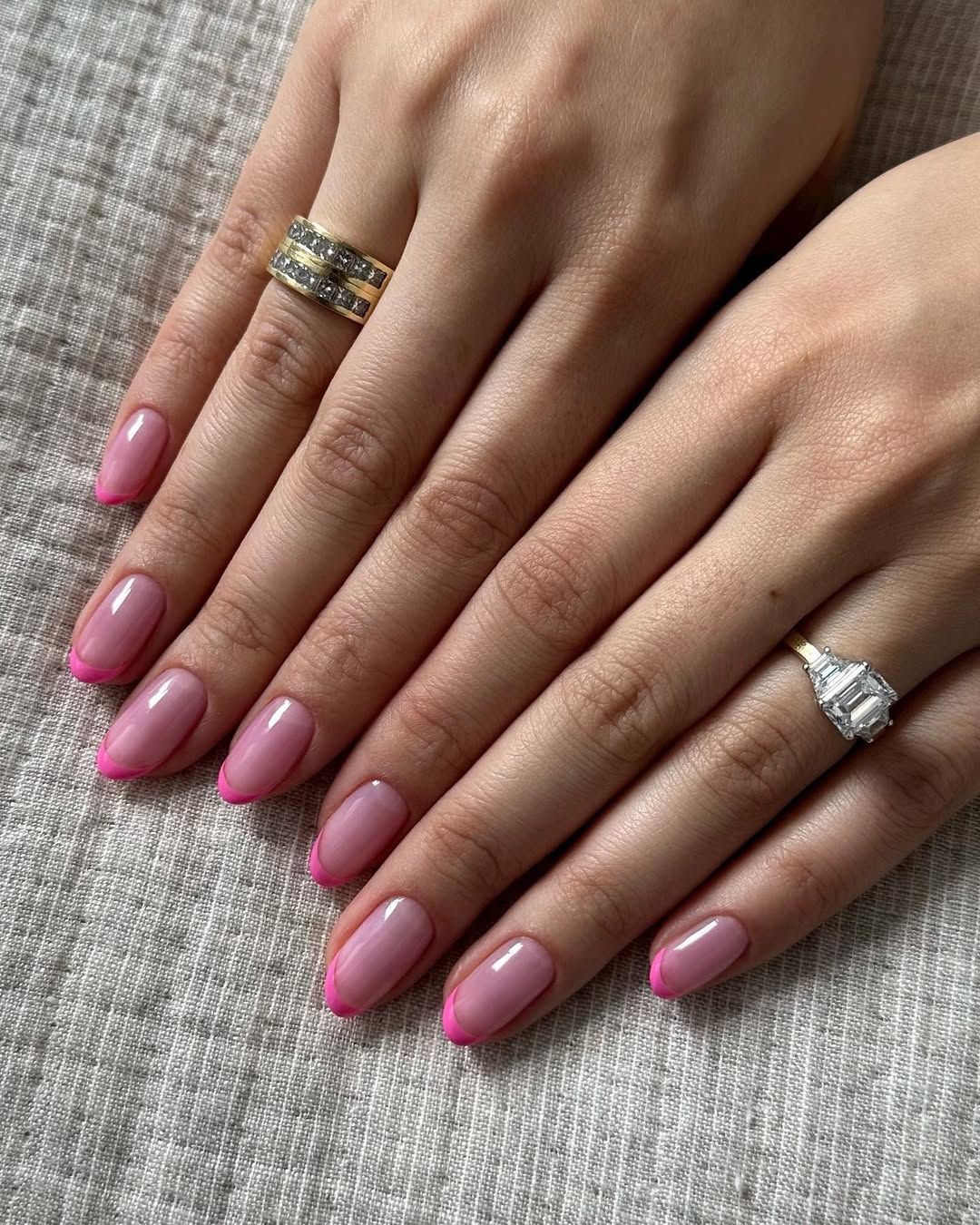 @saruhnails watery nails