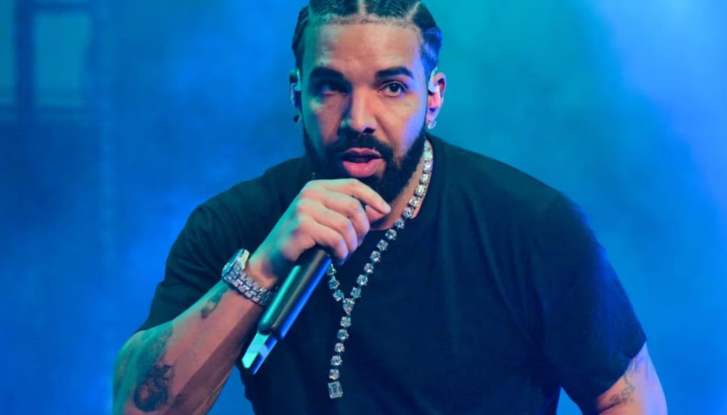 Drake Drops Black-And-White Visuals for "Nokia"