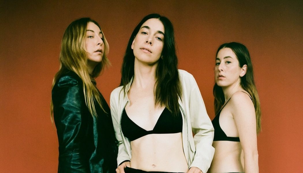 HAIM kick off single girl summer with "Everybody's trying to figure me out"