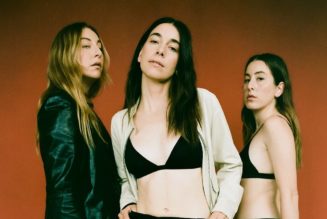 HAIM kick off single girl summer with "Everybody's trying to figure me out"