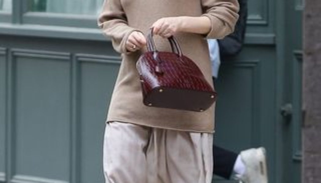 I Just Ran to My Computer to Track Down Jennifer Lawrence's Trendy Flats