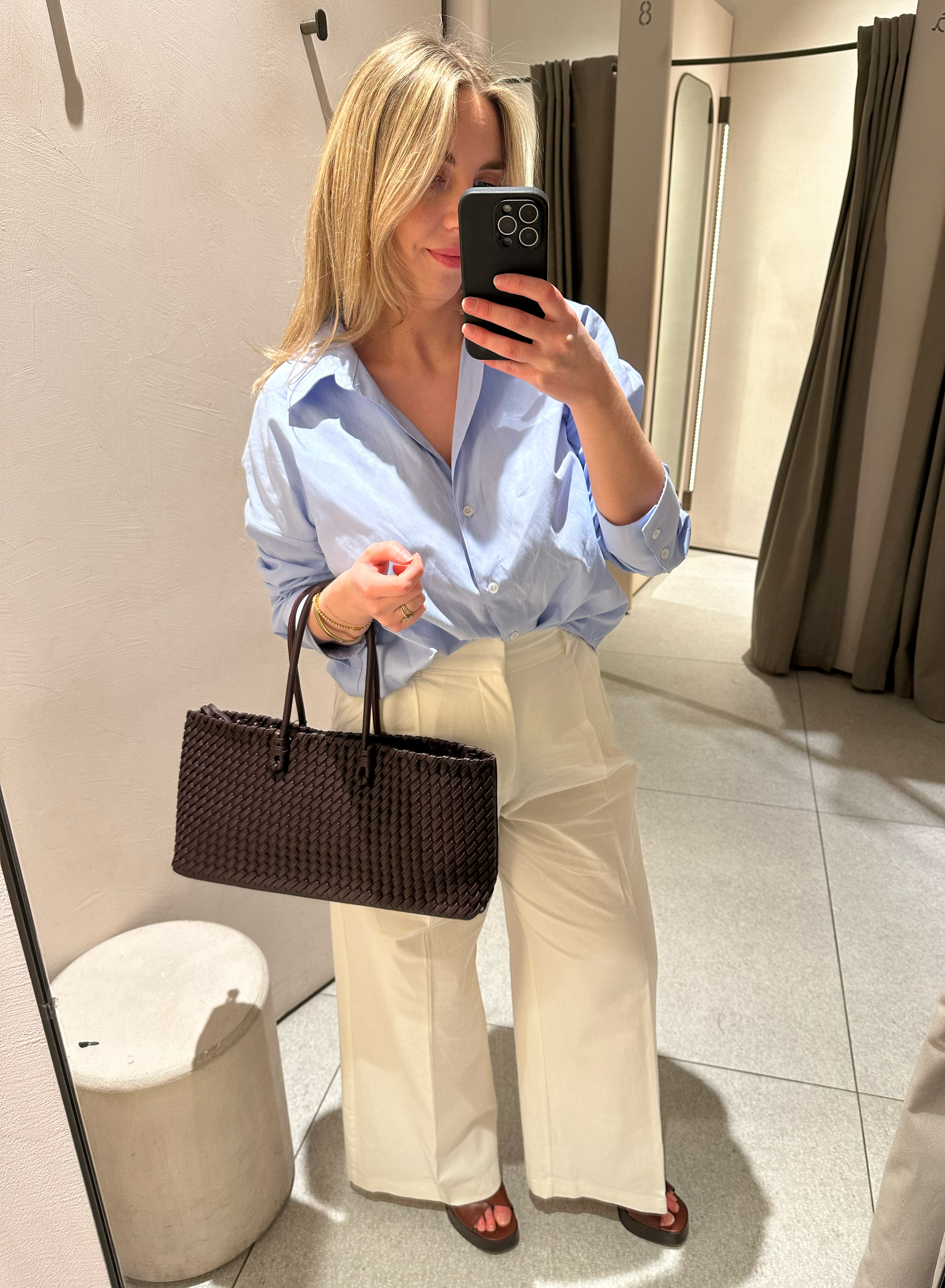 Deputy Editor Maxine Eggenberger tries on Zara's cream linen trousers