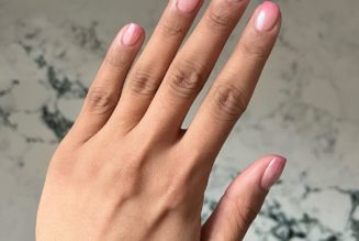 I Know Expensive-Looking Nails When I See Them, and I’m Swooning Over This “Candy Floss” Mani