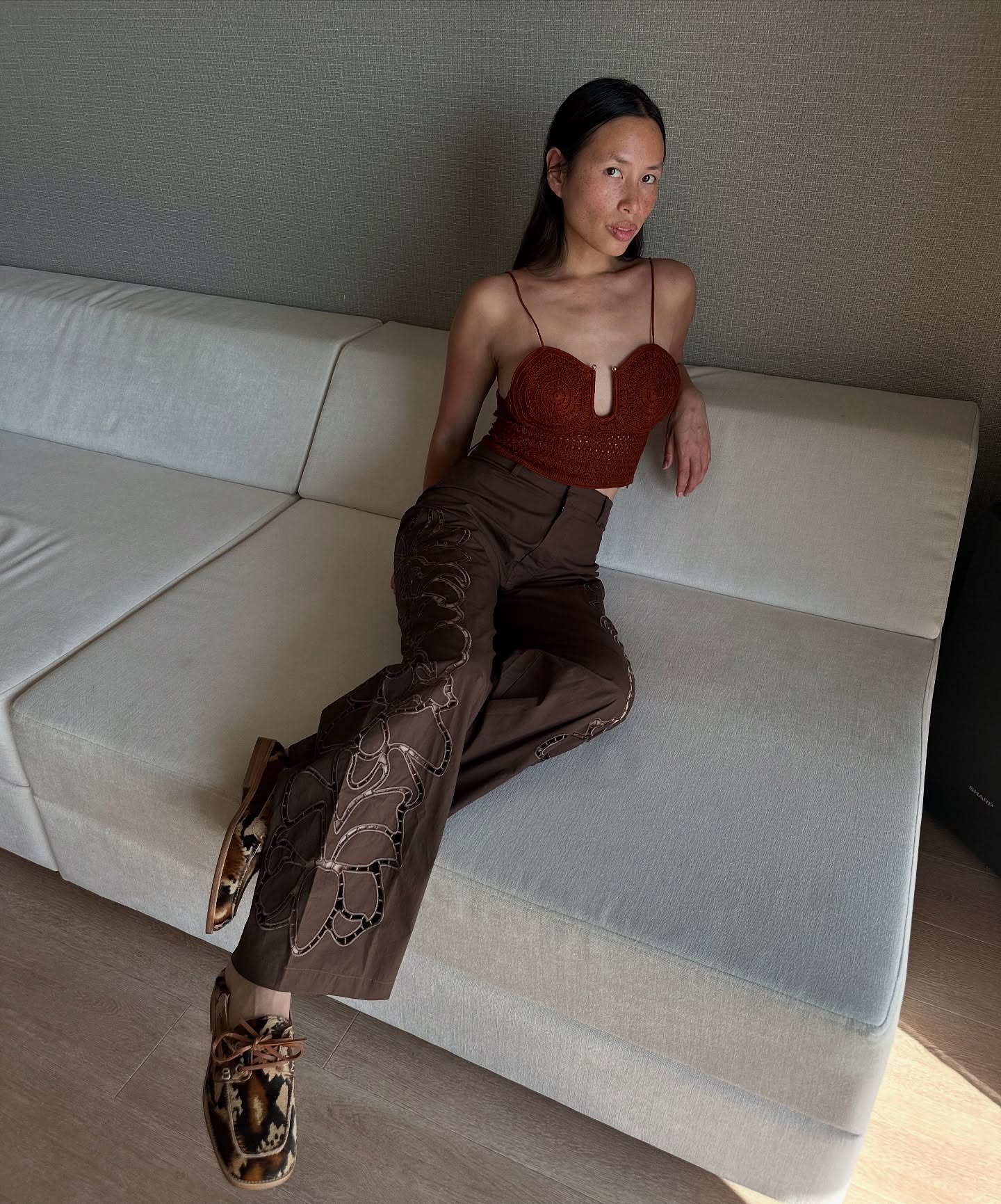 Influencer wears broderie anglaise trousers