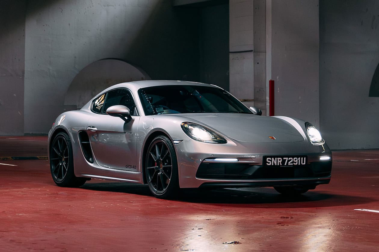 2025 Porsche 718 Cayman GTS Hypedrive Test Drive Review