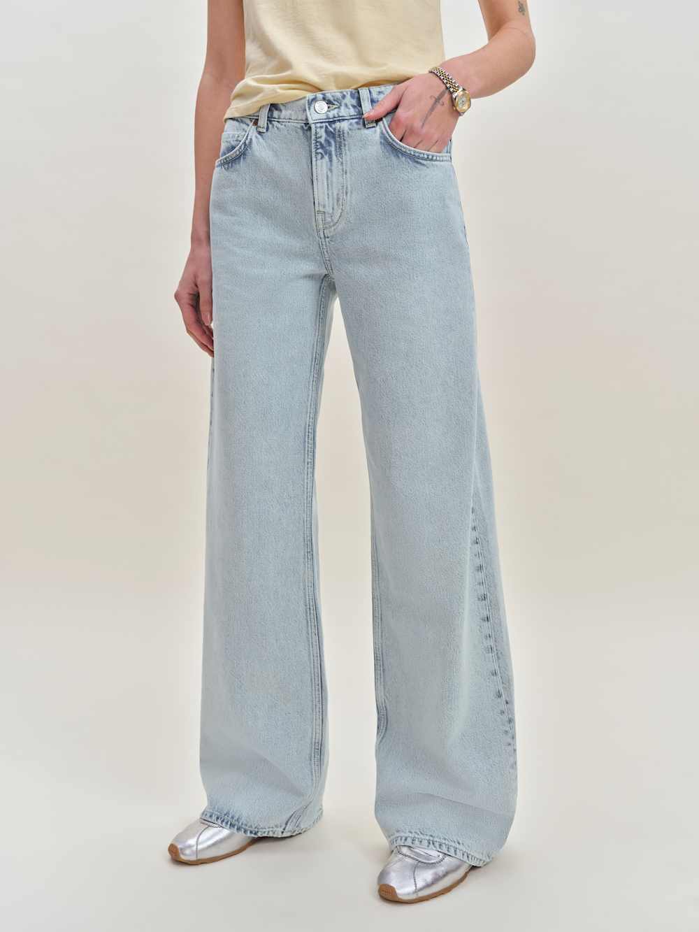 Cary Low Rise Slouchy Wide Leg Jeans