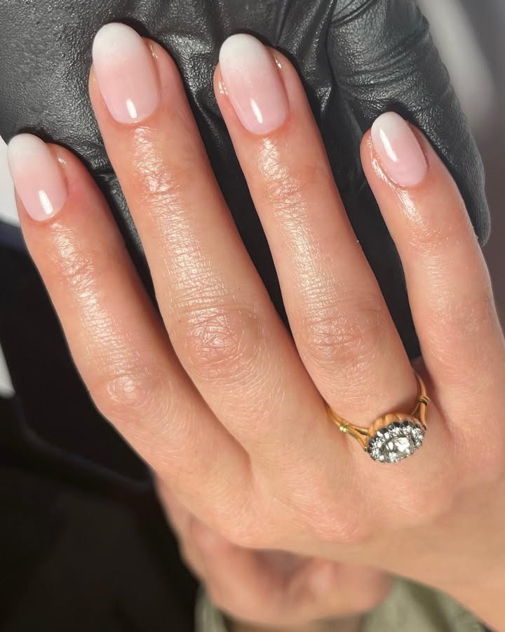 Photo of the soft serve nail trend