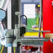 Amazon develops a robot that ‘feels’ touch, just like its human workers