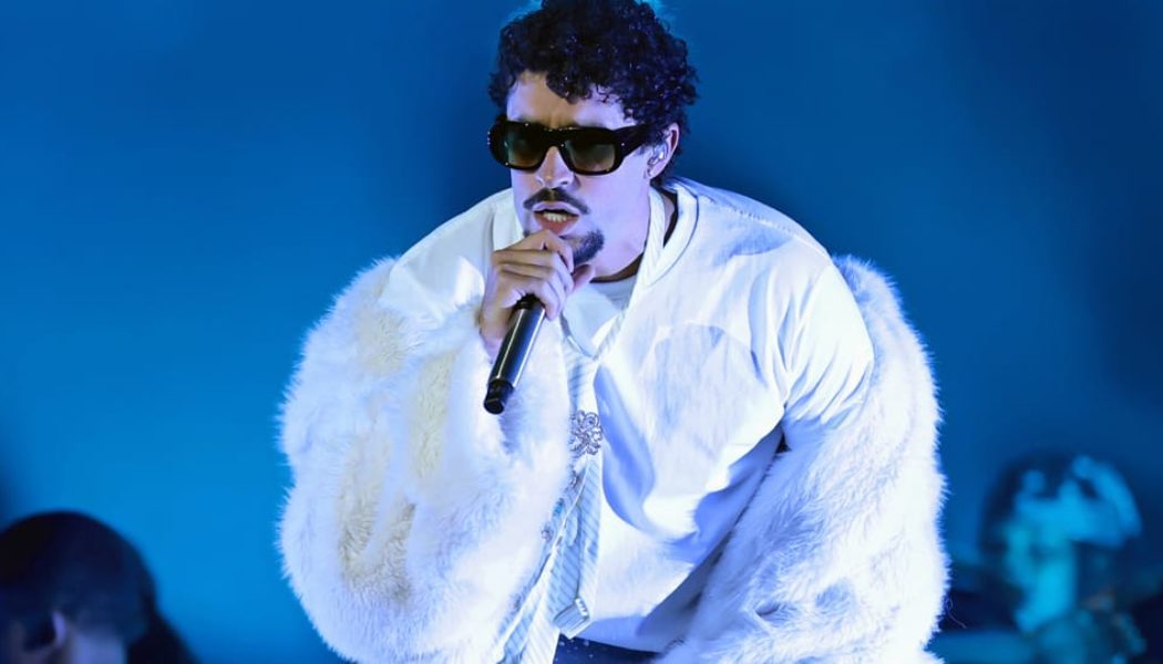 Bad Bunny Announces 'Debí Tirar Más Fotos' World Tour