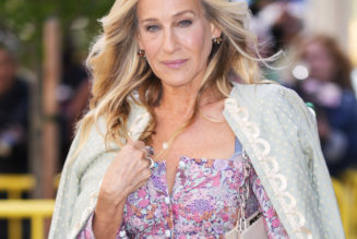 Carrie Bradshaw (I Mean, Sarah Jessica Parker) Just Posted This TikTok-Viral Lip Product on Her IG