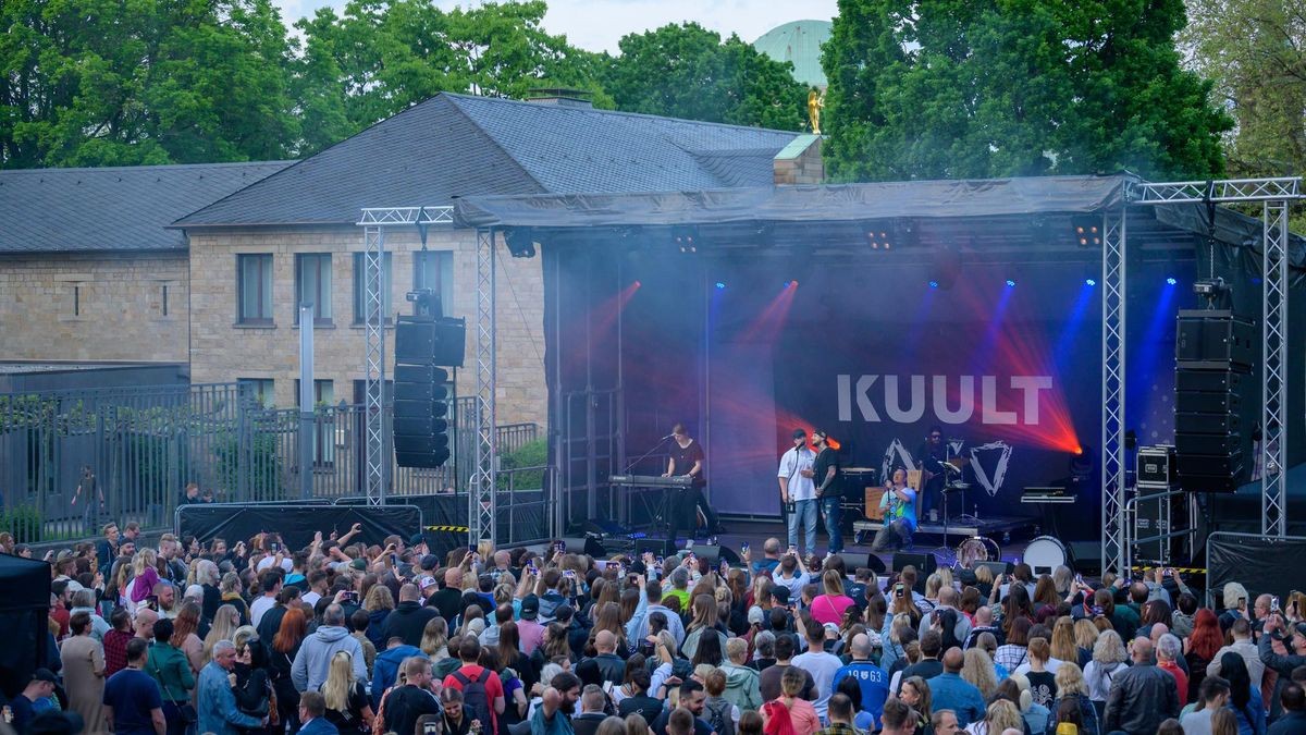 Sie lieben die große Bühne. Bei „Essen.Original“ ist die Essener Band häufig zu Gast. Hier eine Aufnahme vom Stadtfest 2023.  