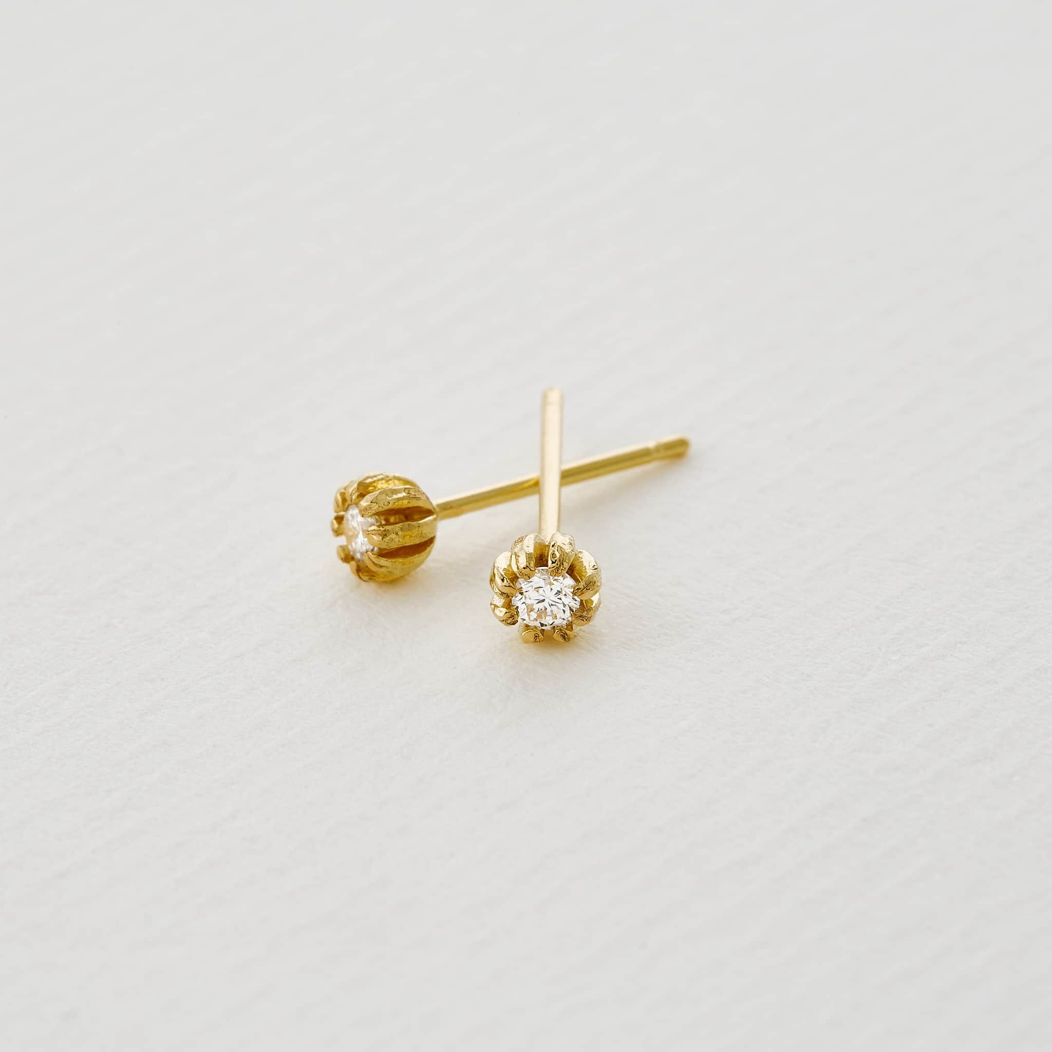Diamond Seruni Stud Earrings