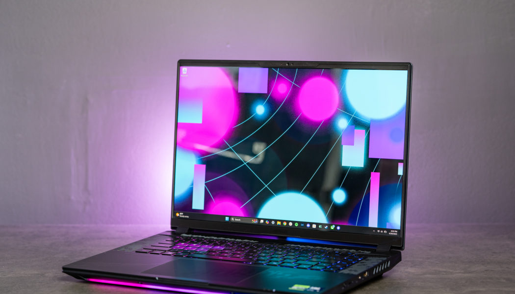 Gigabyte Aorus Master 16 review: powerful graphics, LOUD FANS