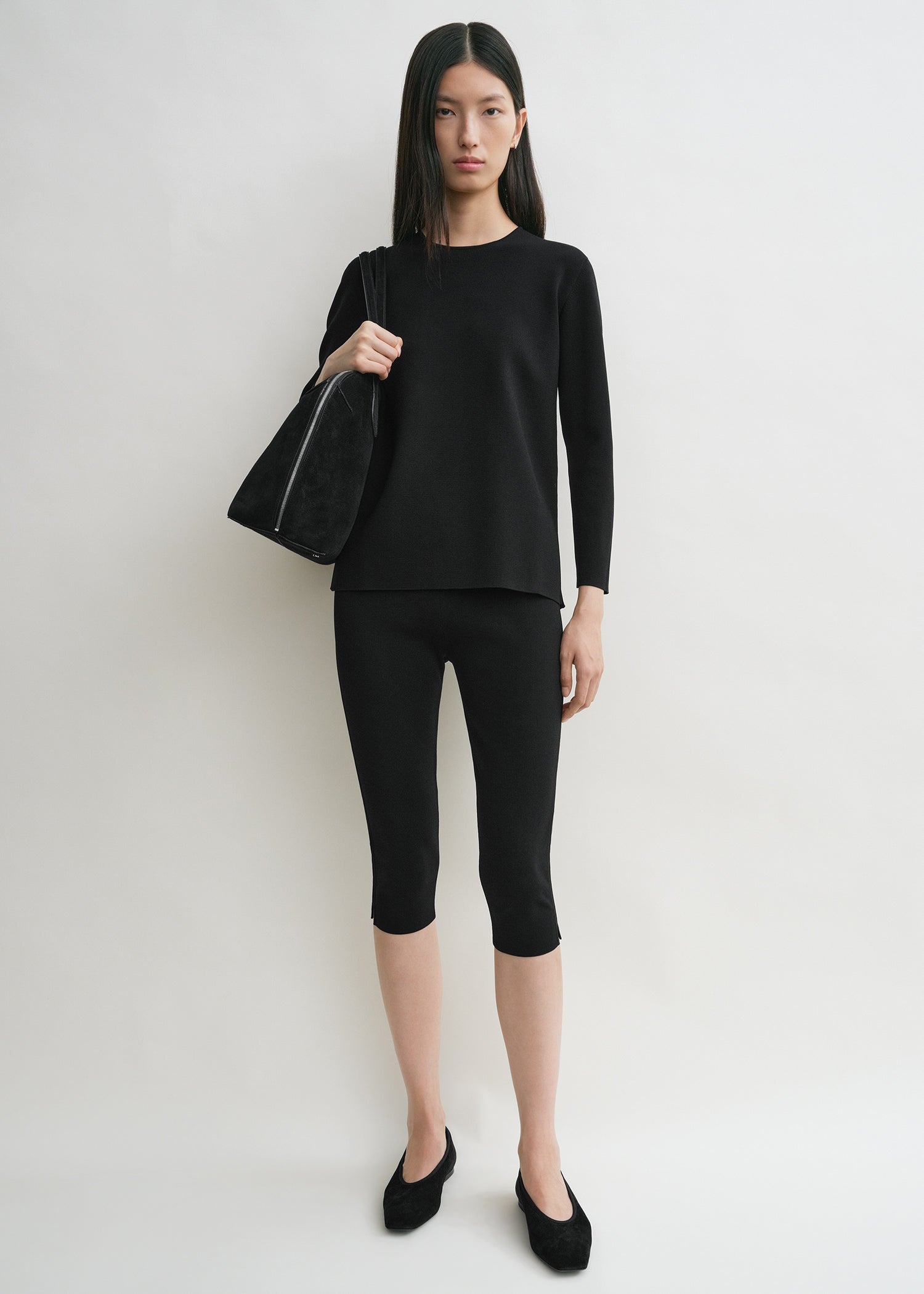 Compact Knit Capri Trousers Black