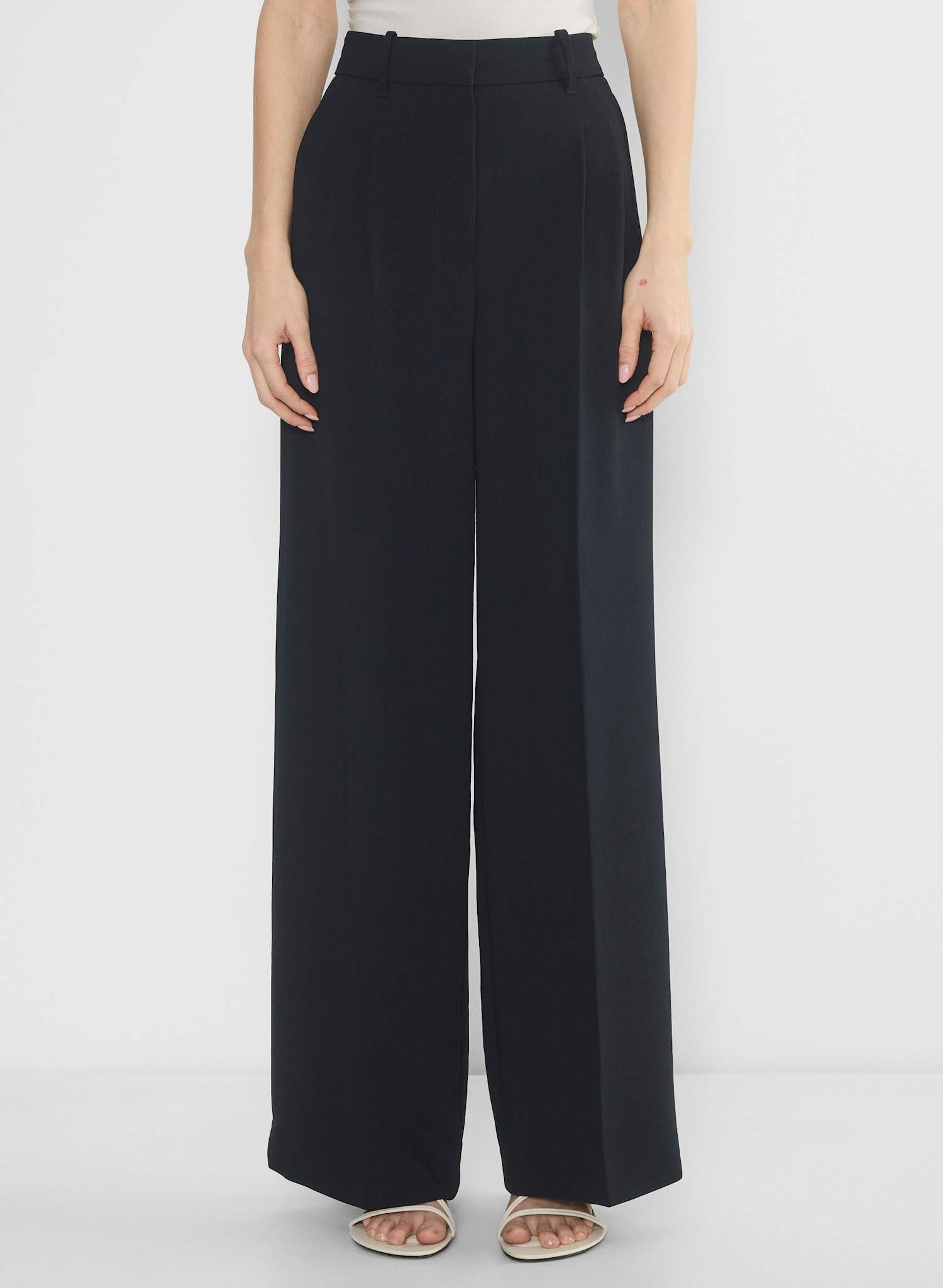 The Effortless Pant™ Wider