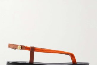 I'm a Shopping Director—10 Shoes Silhouettes I Love RN (and How to Style Them)