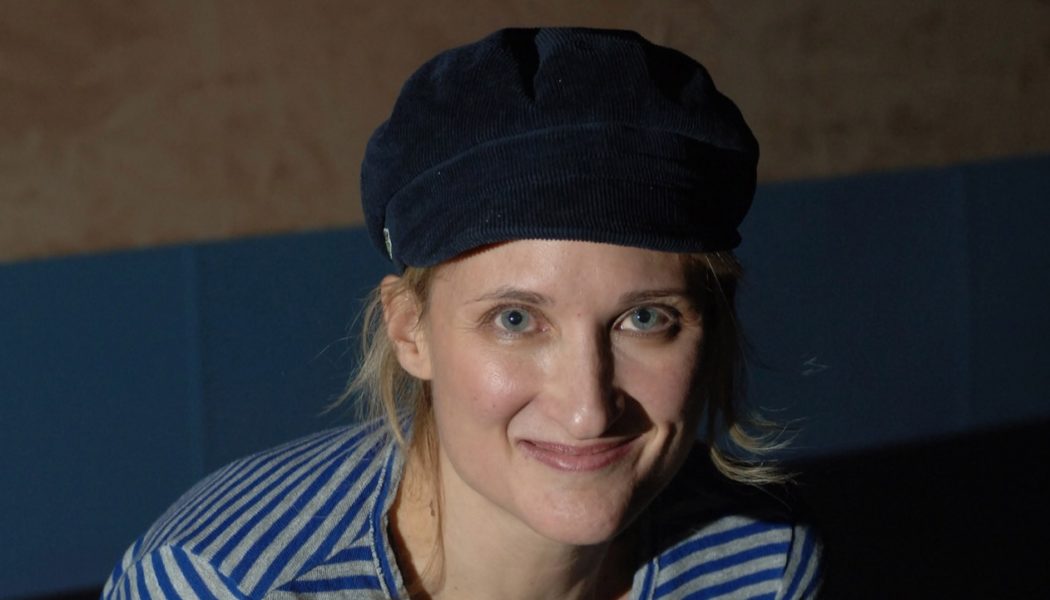 Jill Sobule, "I Kissed a Girl" Singer, Killed in House Fire