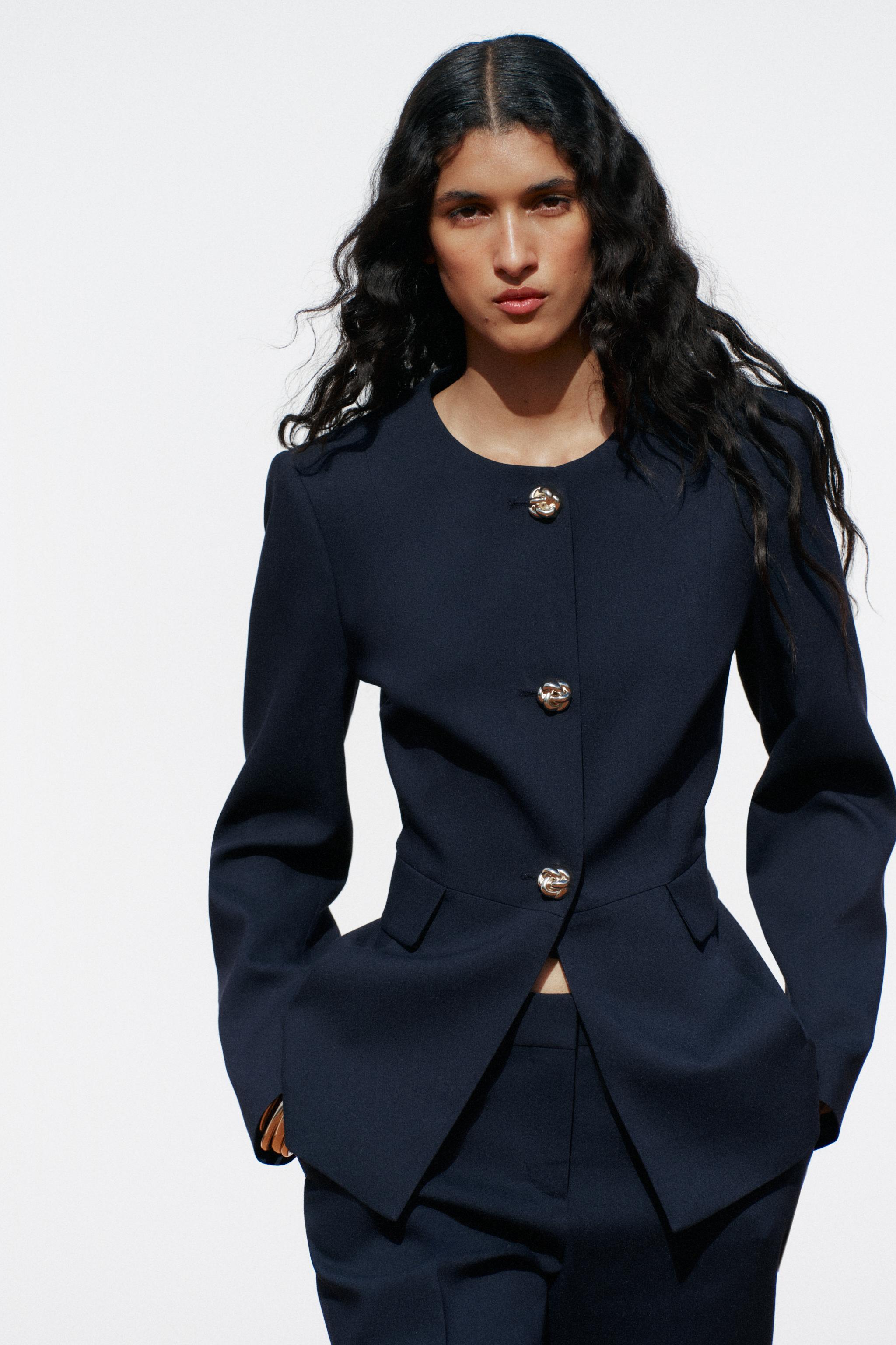 Tailored Round Neck Blazer