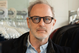 SNL Costume Designer Tom Broecker Looks Back at His 30 Years on the Show