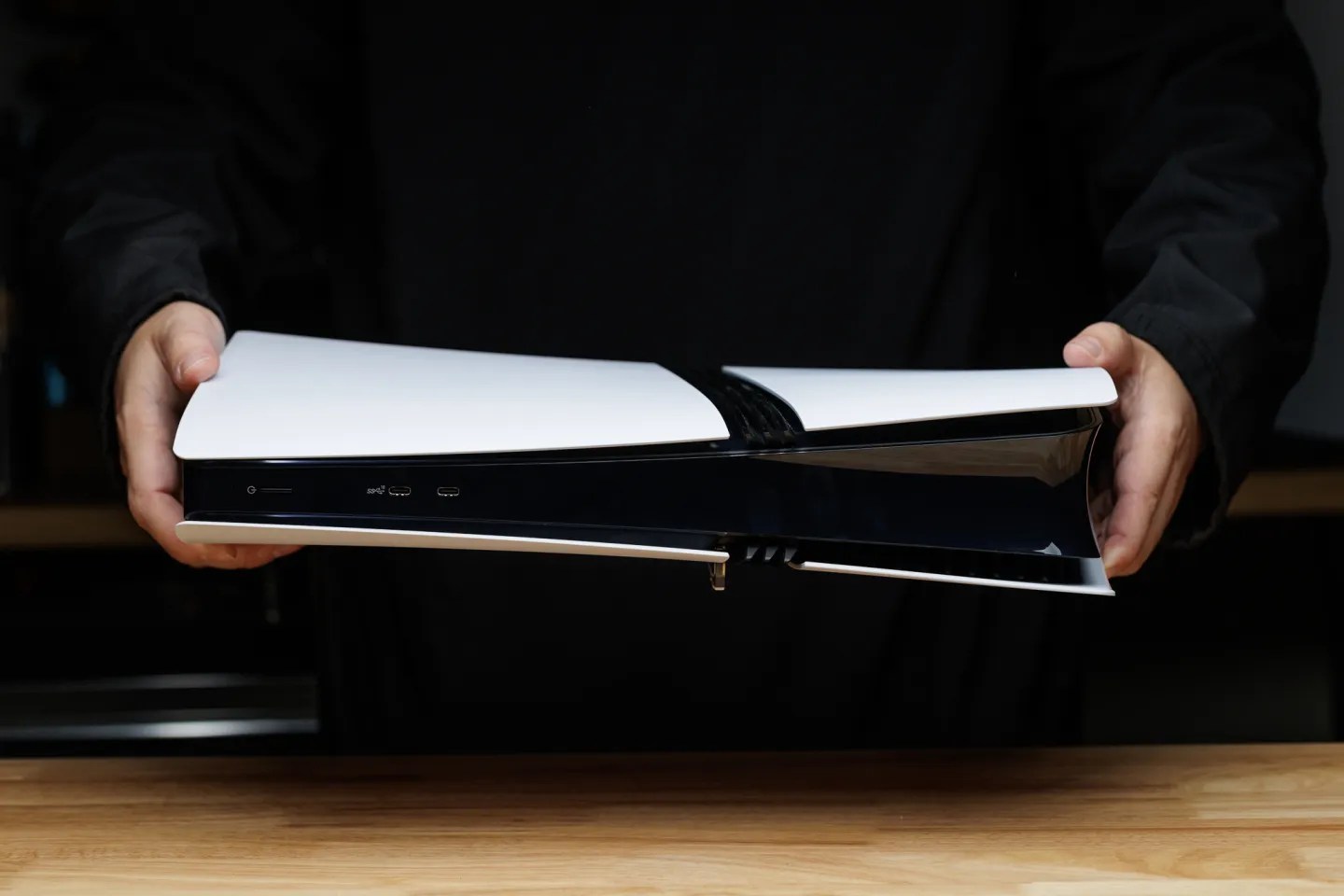 247361_PS5_Pro_VPavic_99