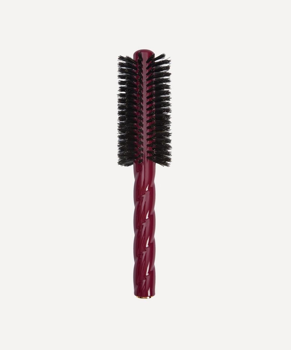 N.05 the Volume and Style Round Cherry Red Hair Brush