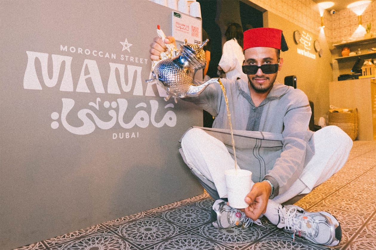 new balance bred abu dhabi mamati moroccan arabic arab concept pop-up customization charms united arab emirates uae sneakers footwear 