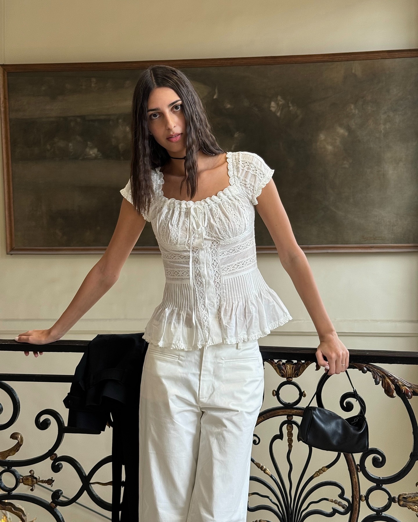 salome mory white outfit