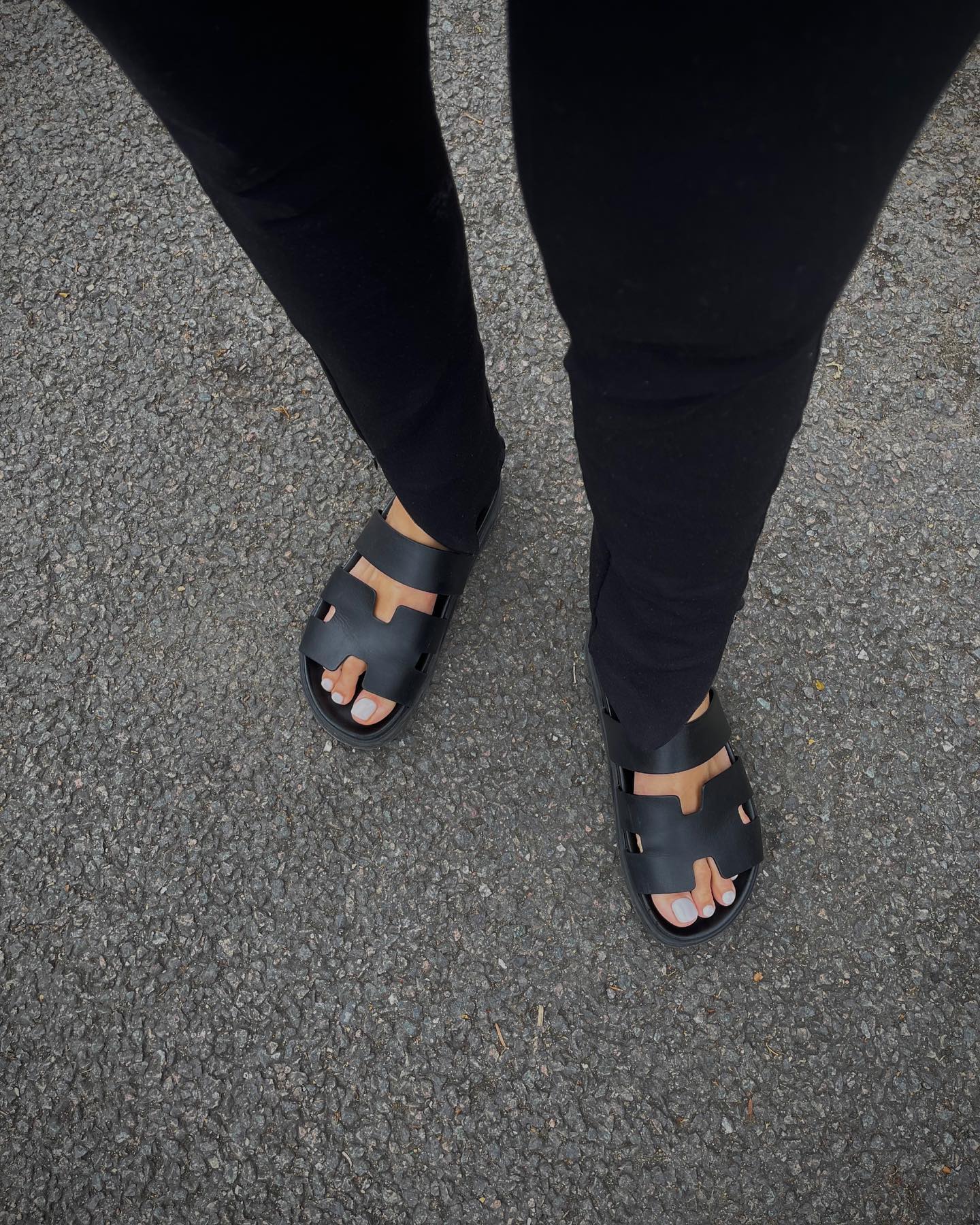 @harrietwestmoreland milky pedicure