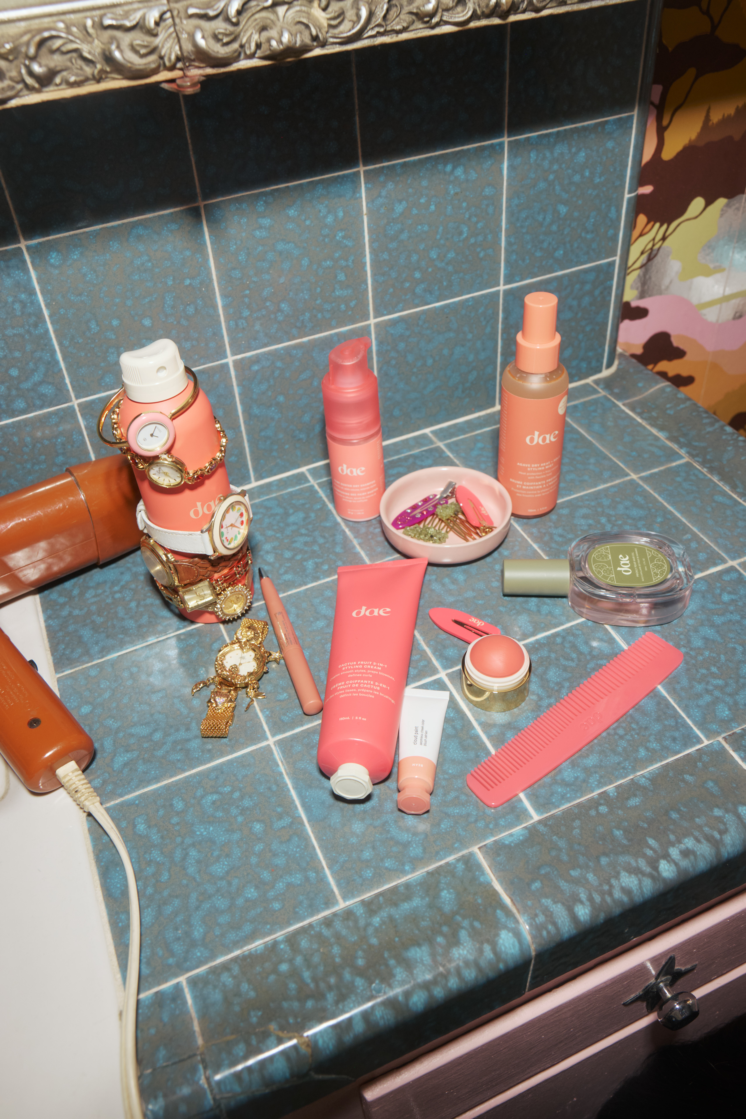 Dae Sunsetter Hairspray campaign