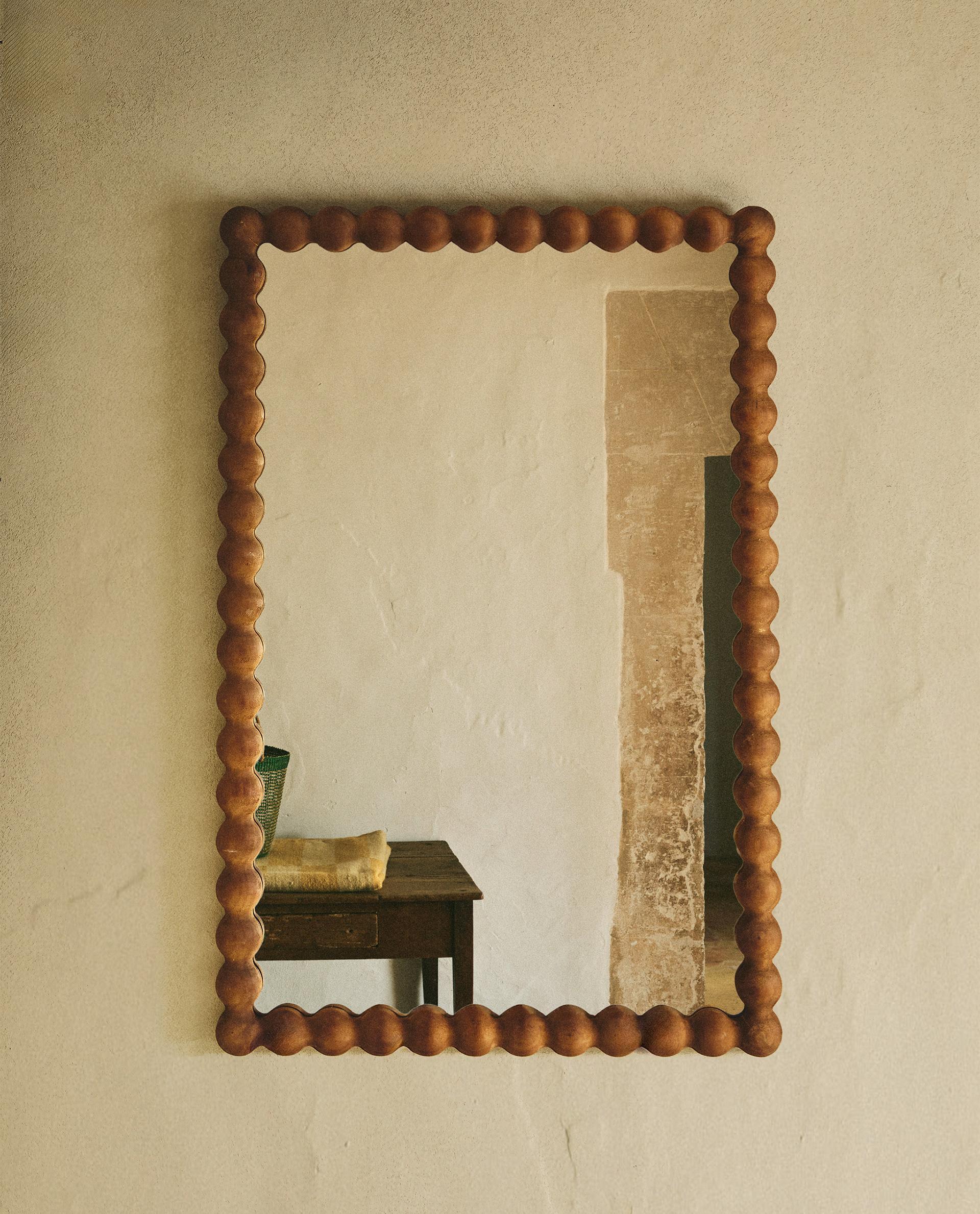 Rectangular Wall Mirror With Wooden Frame