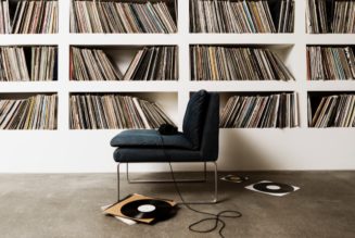 Amazon Offering Buy One, Get 50% Off on Vinyl and Blu-Rays