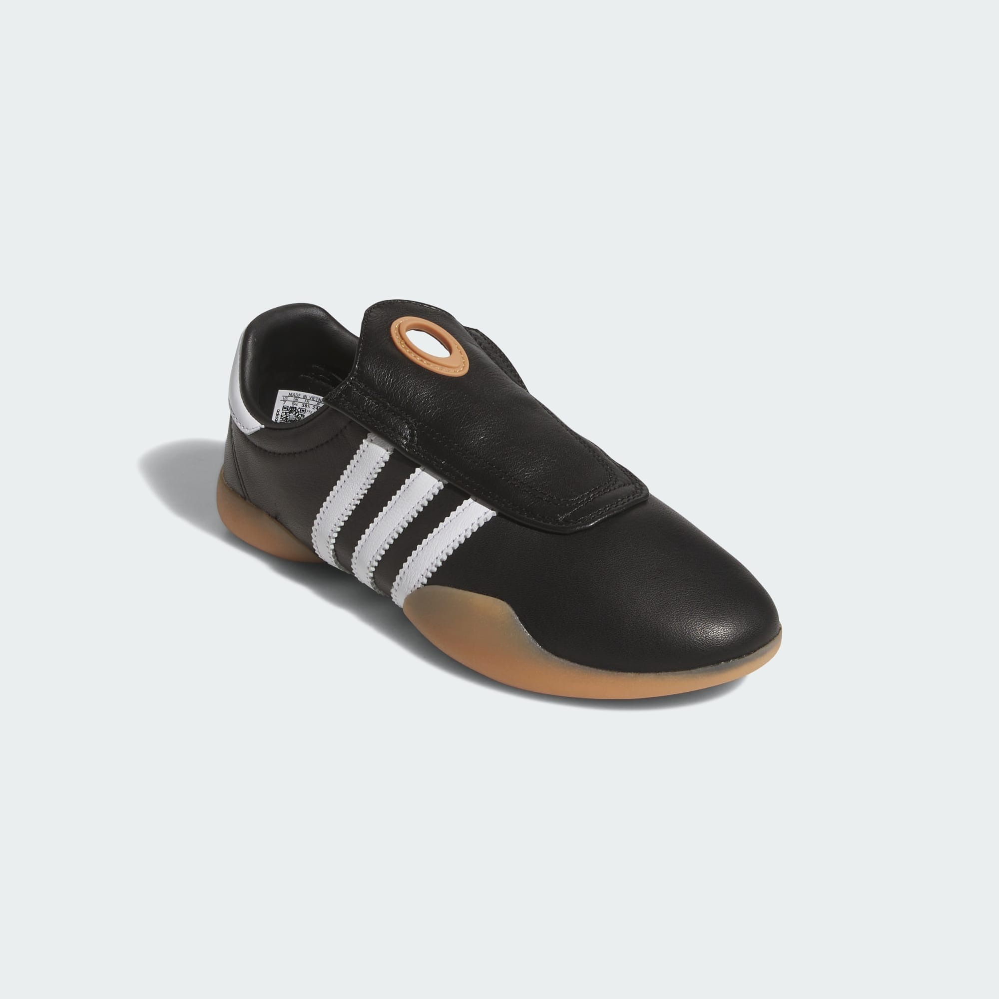 Adidas, Taekwondo Mei Shoes in Core Black / Cloud White / Gum