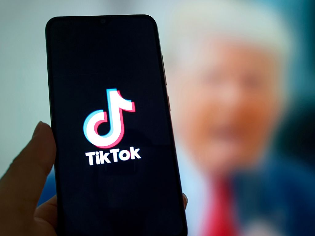 TikTok Logo
