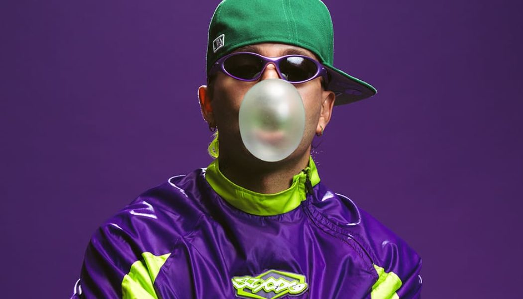 Feid Surprises His Fans With 'FERXXO VOL X: Sagrado'