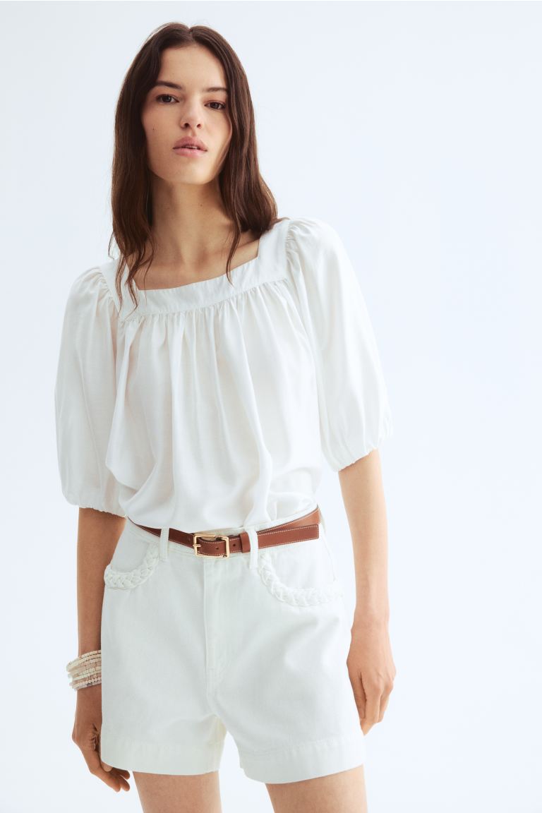 Balloon-Sleeved Blouse