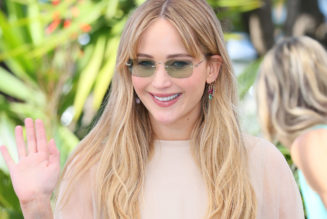 Jennifer Lawrence Wore the Skirt Trend I've Avoided Since 2006 (But Suddenly Need to Own Again)